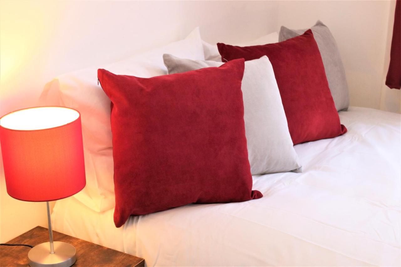 Three Bedroom Townhouse - Free Local Parking - By Property Promise Кардифф Экстерьер фото